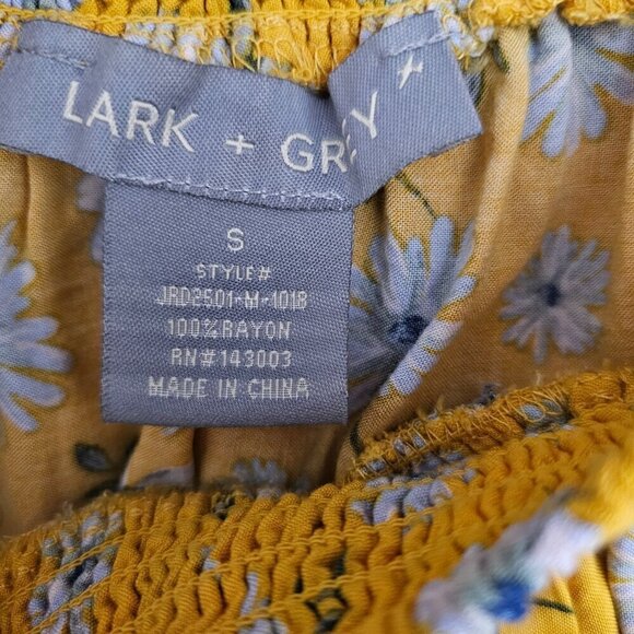 Lark & Grey Floral Crop Yellow Short Sleeve Top And Skirt - Picture 8 of 9